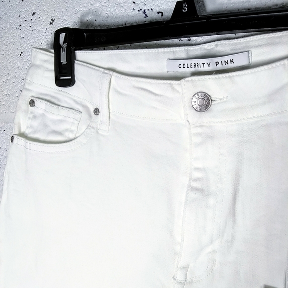 Celebrity Pink New White Denim Jean Shorts Size 15/32 - Picture 4 of 9